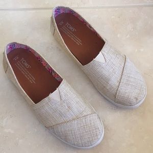 Tom’s Linen Avalon slip ons